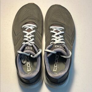 Topo Phantom 2 women’s 8.5
